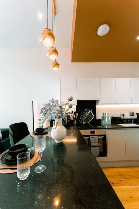 Dusk House - B'Ham Jq Townhouse Villa Birmingham Exteriör bild